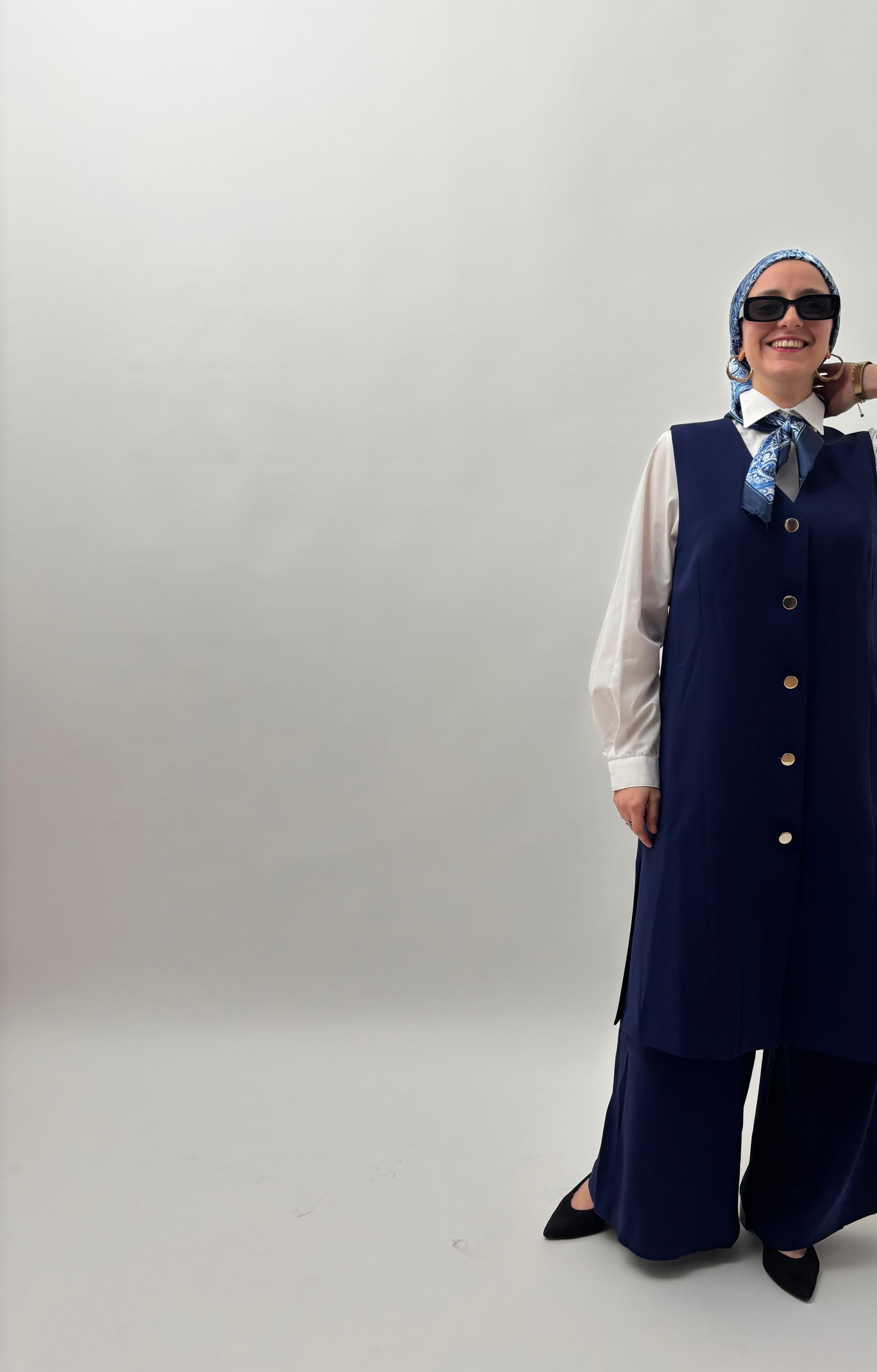 FAQ Aura : toutes les réponses sur la mode modeste haut de gamme et nos services